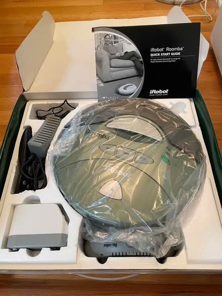 Photo of free Original Roomba (South Downers Grove near YMCA) #4