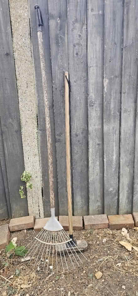Photo of free Garden rack and old broom (Panshager AL7) #1