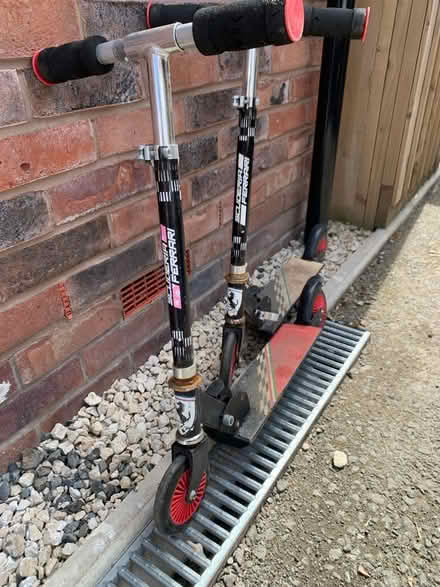 Photo of free Kids Ferrari scooters (Leintwardine SY7) #2