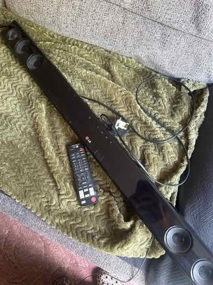 Photo of free Lg soundbar (Milton OX14) #1