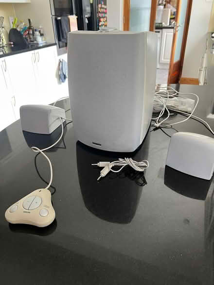 Photo of free Philips DSS330 3D Speaker System (Killiney, Dublin) #1