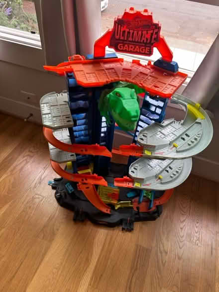 Photo of free Hotwheel ultimate garage (Fruitvale - Oakland) #1
