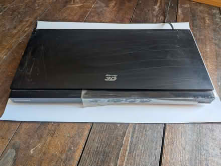 Photo of free Samsung 42" 3D tv (Abington NN1) #3