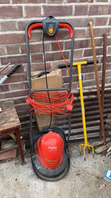 Photo of free Lawnmower (Twickenham TW1) #1
