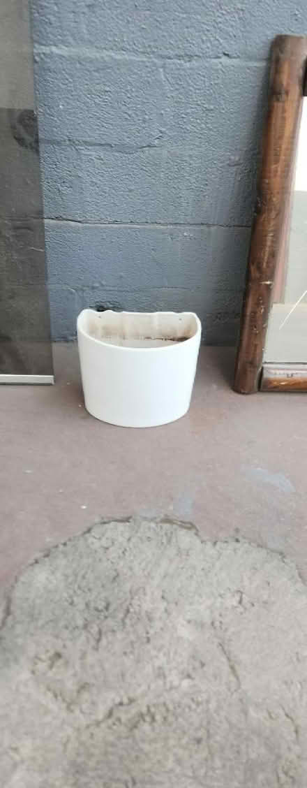 Photo of free Toilet cistern tank no lid (Roe lee BB1) #1
