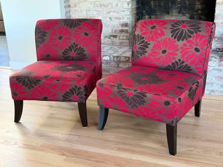 Photo of free Two lounge chairs (Central Belmont) #1