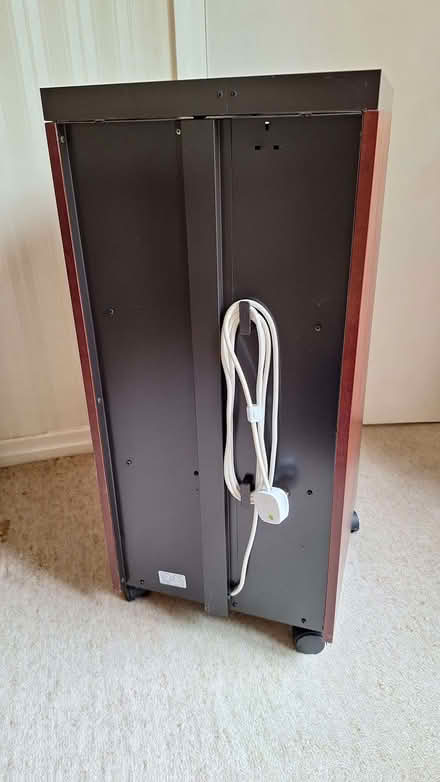 Photo of free Belling Servery (Oxton CH43) #3