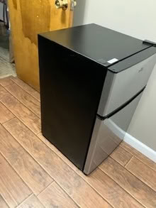 Photo of free dorm size fridge (Bronx) #1