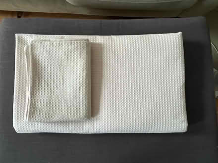 Photo of free Super King Size Duvet and Cover (MK40 3hs) #2