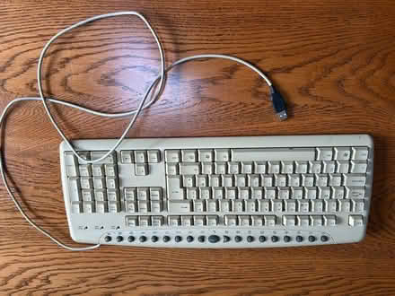 Photo of free Keyboard (Tolworth KT6) #1