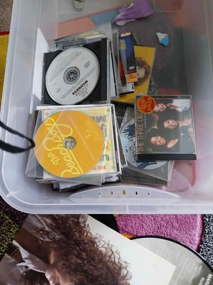 Photo of free 45s and videos (Trewoon PL255TP) #2