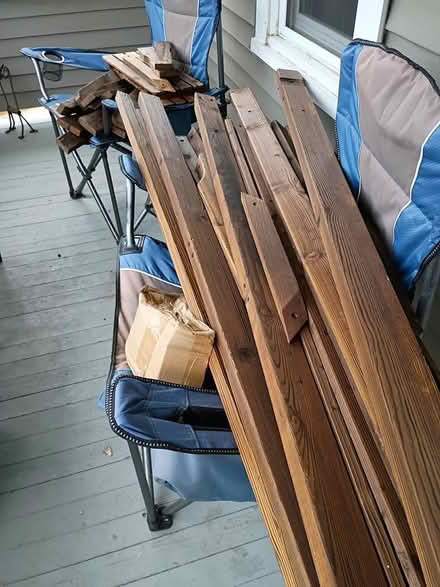Photo of free Outdoor porch swing (Oak Avenue - Moundsville) #1
