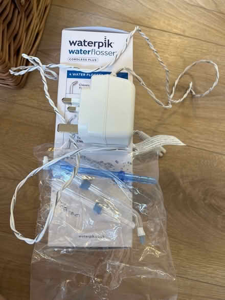 Photo of free charger and heads for waterflosser (Bath BA2) #1