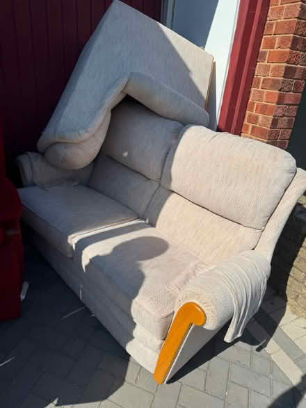 Photo of free Very good sofa (Gorseway RM7) #3