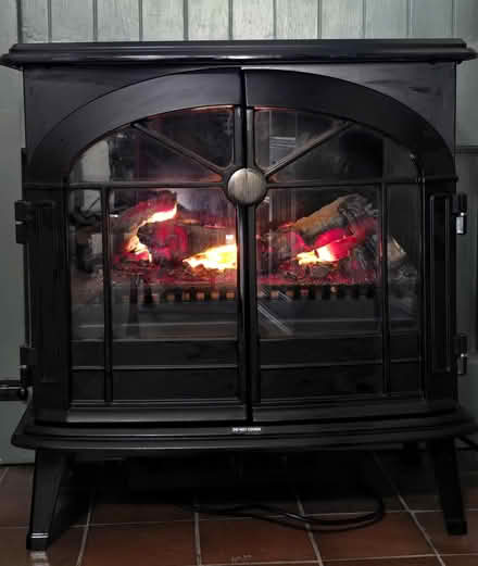 Photo of free Dimplex Optimist Thermostatic Stove (Llandderfel LL23) #1