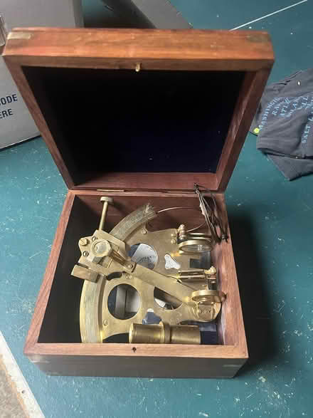 Photo of free Decorative sextant (Willowdale) #1