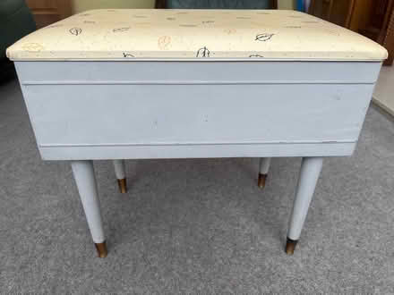 Photo of free Vintage sewing box (Wellington TF1) #1