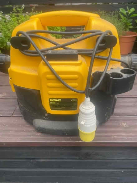 Photo of free DeWalt DC500 wet and dry vacuum cleaner (Dyke Road area BN1) #1