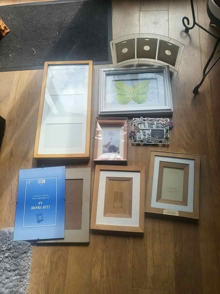 Photo of free picture frames (Shenley Brook End MK5) #1