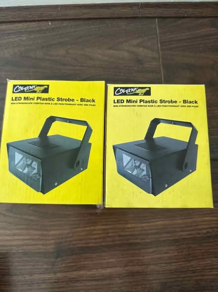 Photo of free LED mini plastic strobe light (Acton W3) #1