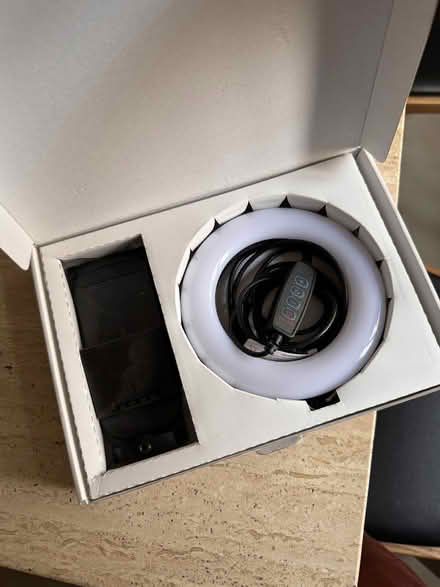 Photo of free 5 inch ring light (Kentish Town NW1) #2