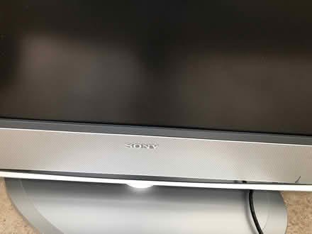 Photo of free TV Sony Bravia 40" (Sockbridge CA10) #3