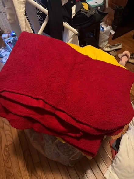Photo of free Throw blankets & Comforters (Stuyvesant Heights) #1