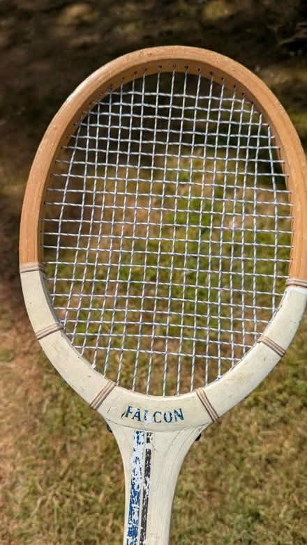 Photo of free Wooden tennis racket (Blossomfield B91) #3