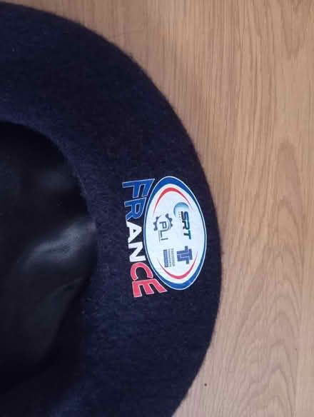 Photo of free France hat (Grahame Park NW9) #2