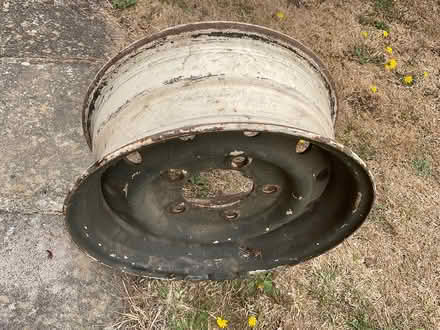 Photo of free Land Rover wheel rims (Eastwood SS2) #3