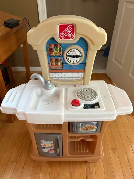 Photo of free Step 2 kitchen playset (Elkridge (near Deep Run ES)) #1