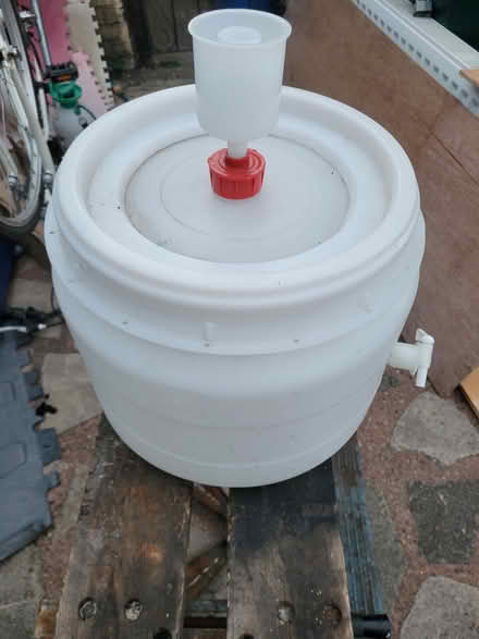 Photo of free Brewing container 25l (BR6 orpington) #2