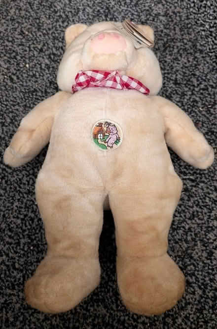 Photo of free Little Pig Soft Toy (Holmewood BD4) #2