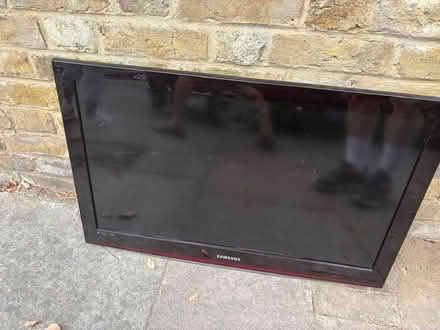 Photo of free Microsoft Hub touchscreen (Perivale UB6) #2