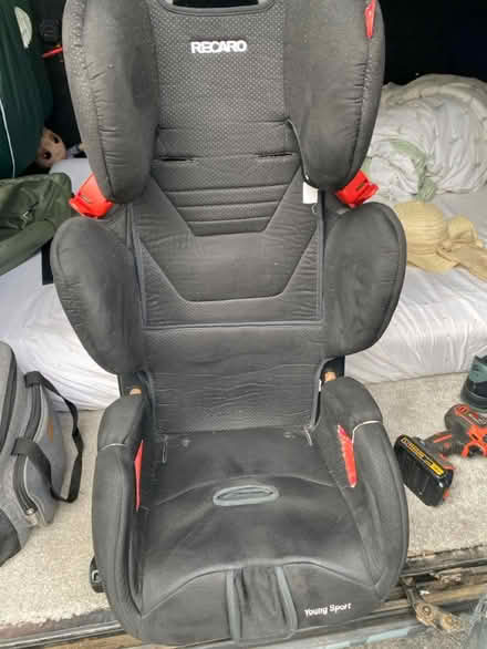 Photo of free Child car seat (Alvaston DE24) #1
