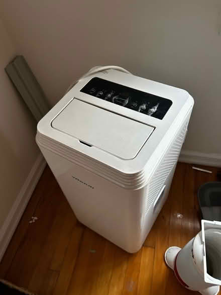 Photo of free Portable AC Unit (Forest Hills) #2