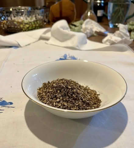 Photo of free Lovage/maggi seeds (Hatfield AL10) #4