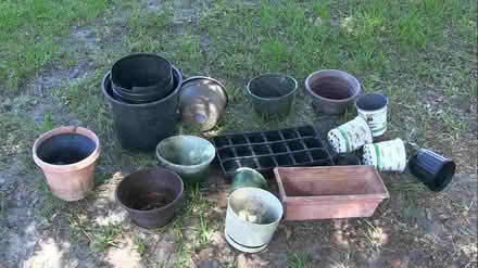 Photo of free plastic pots for plants (Eastbrook-Goldenrod) #1