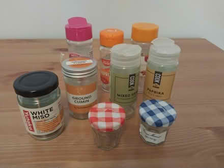Photo of free Spice jars/small jars (Wimbledon SW19) #1