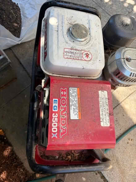 Photo of free Honda generator (Berkeley-Elmwood) #2