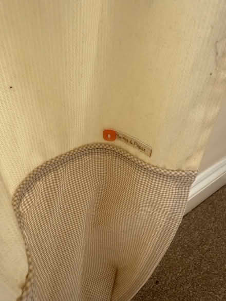 Photo of free Curtain rail and curtains (Newbury RG14) #3