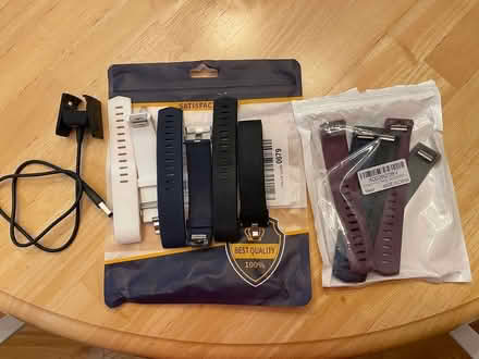 Photo of free Fitbit Chg2 Bands&Charger (Cumming) (Hwy 20 & Samples/Trammel Rd) #1