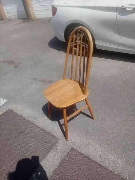 Photo of free Mid century chairs (Waddon CR0) #1