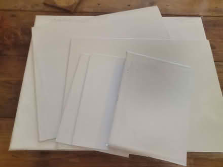 Photo of free Canvases for painting (Hulme M15) #1