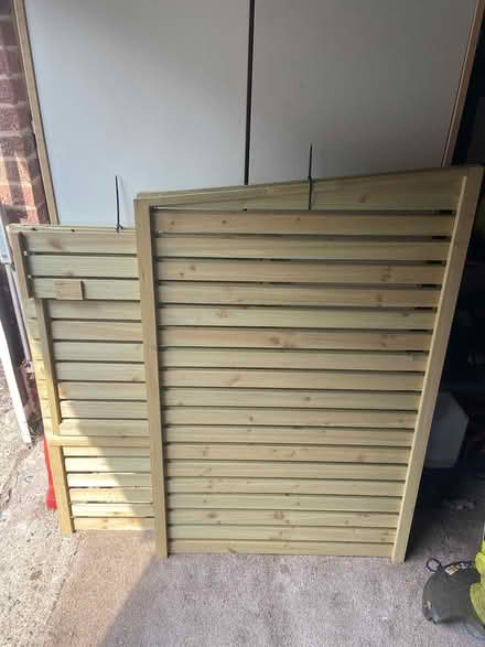 Photo of free Wooden bin store (Biggin Hill (Bromley)) #1