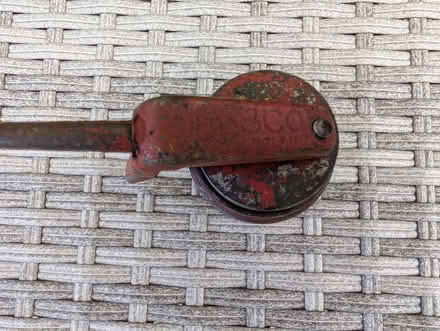 Photo of free Vintage Wesco oil can (Salph End MK41) #2