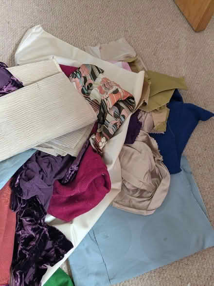 Photo of free Fabric pieces (Haldens AL7) #3