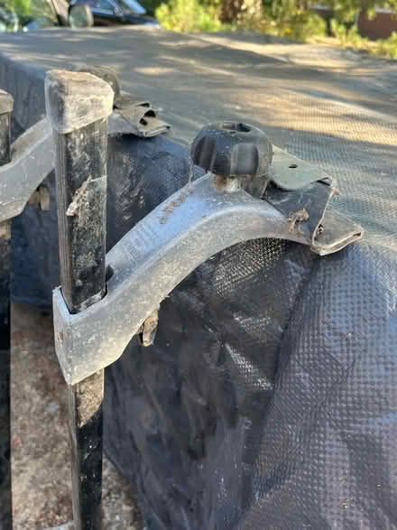 Photo of free Roof bars for older car with gutters (Pyrford GU22) #2