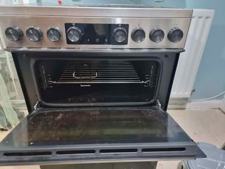 Photo of free Damaged Hisense 60cm Electric Cooker (Chester-le-Street DH2) #4