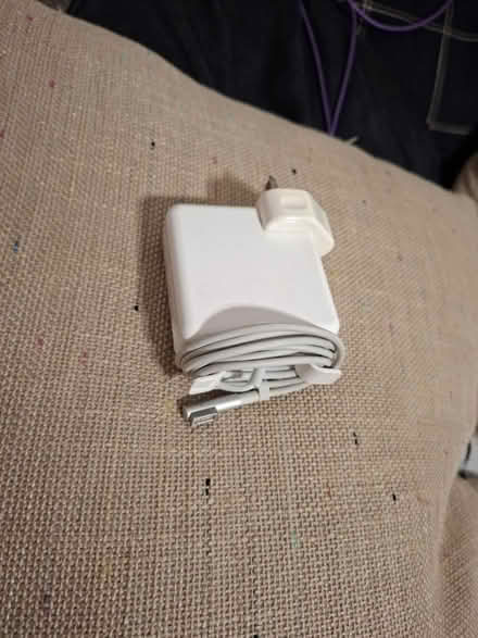 Photo of free Apple macbook pro 2012 charger (Letchworth SG6 4) #1